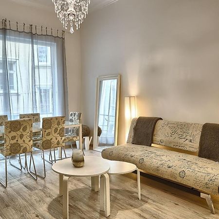 Baratero City II Apartments София Экстерьер фото