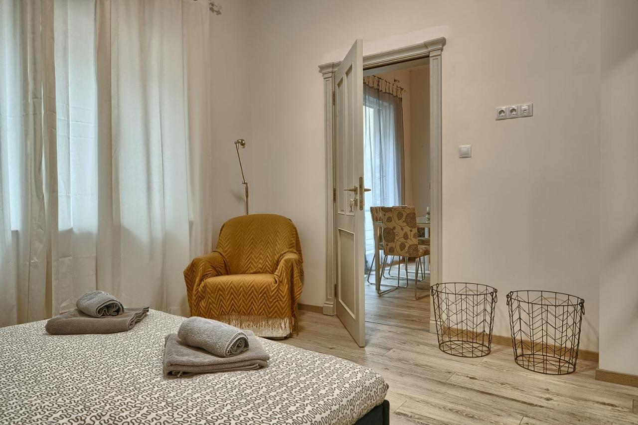 Baratero City II Apartments София Экстерьер фото